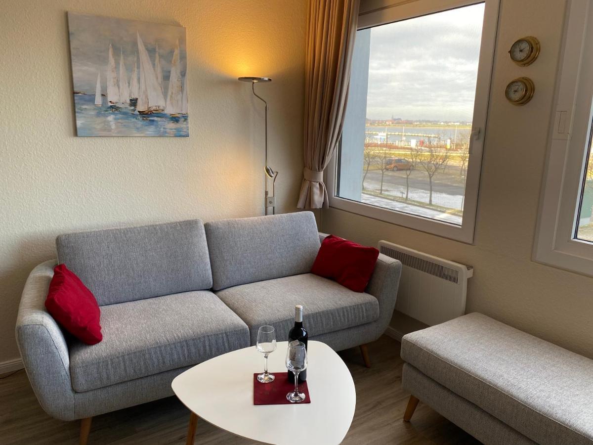 Apartment Marina View